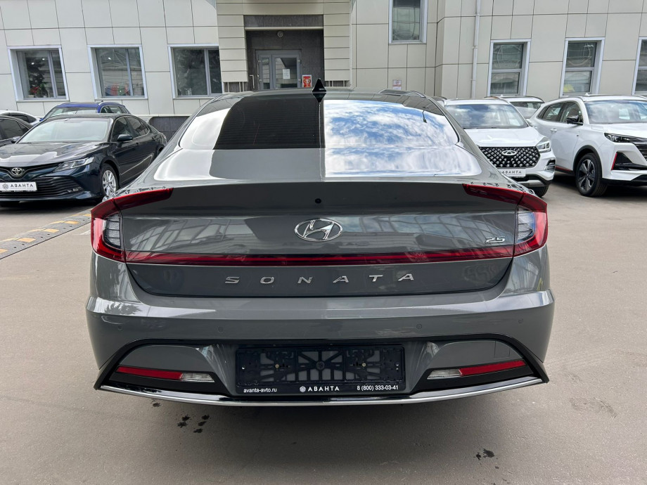 Hyundai Sonata 2022
